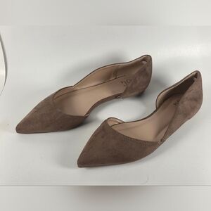 Chic Tan Pointed Loafers